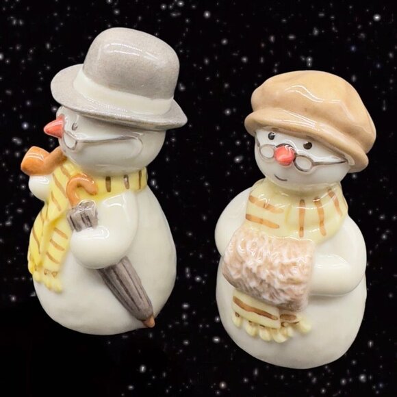 Royal Copenhagen Porcelain Grandpa & Grandma Miniature Figurines 2.5”T 1”W - Picture 5 of 8